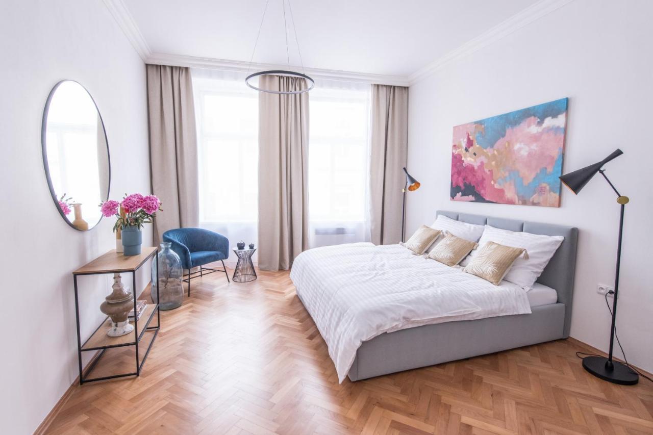 New Design Apt - Central Location Wenceslas Square Prag Exterior foto