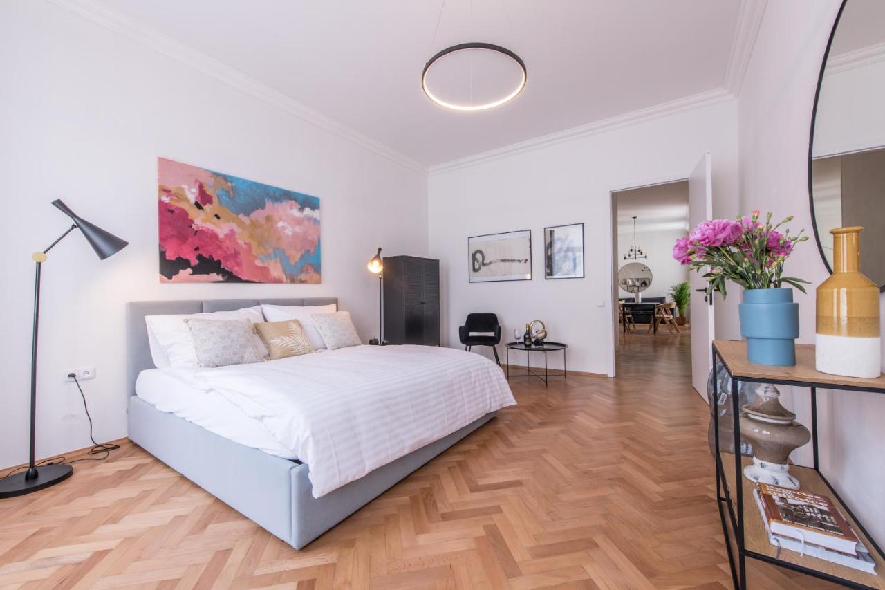 New Design Apt - Central Location Wenceslas Square Prag Exterior foto